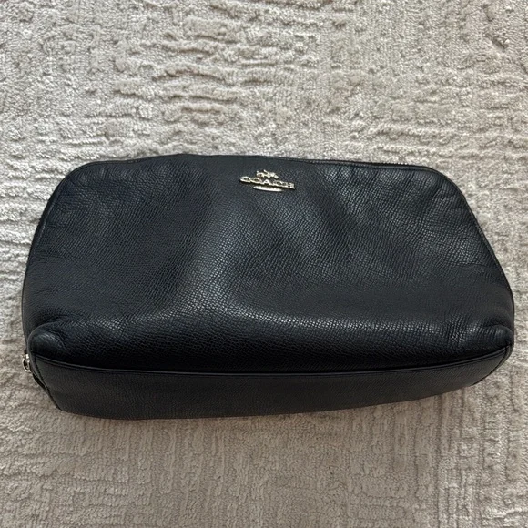 Coach Large Leather Cosmetic Pouch - Picture 1 of 6